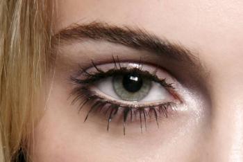How to properly apply false eyelashes: step-by-step instructions
